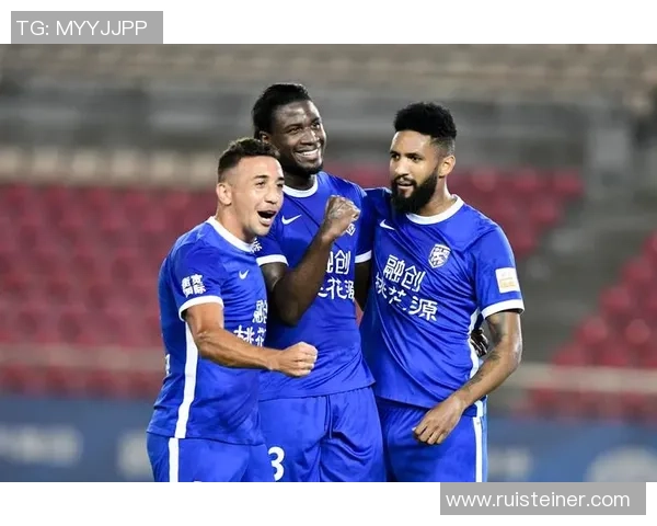 武汉篮球队在邀请赛中以65分稳居积分榜首位,展现强劲实力 武汉篮球队在邀请赛中以65分稳居积分榜首位,展现强劲实力