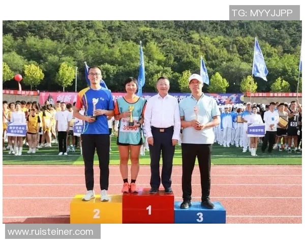 重庆羽毛球队奋勇拼搏追梦奥运会的辉煌历程与突破成就